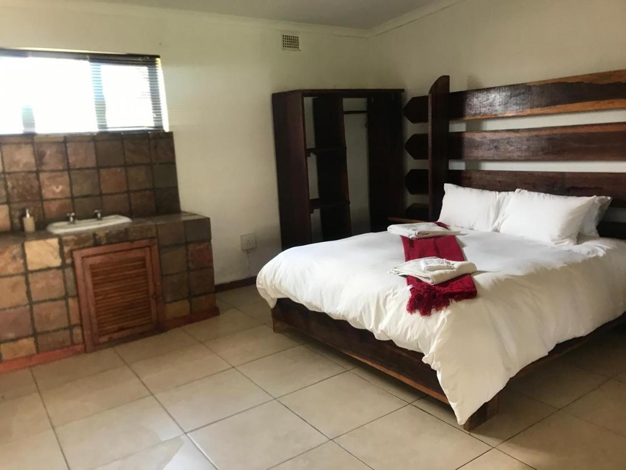 Boskoppie Lion & Tiger Reserve Kroonstad Eksteriør billede